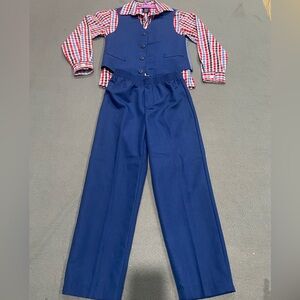 Boys size 7 Navy Nautical 3 piece suit
Used- Good condition